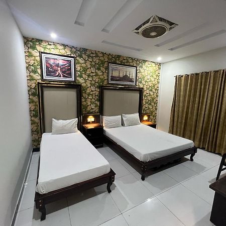 Oriole Guest House Economy Living Исламабад Экстерьер фото